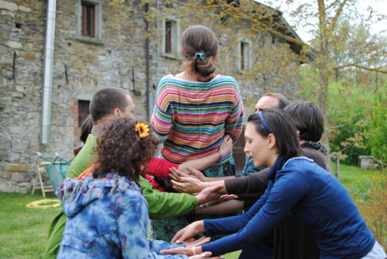 Through collective care, the other face of peace, we will be a tide together