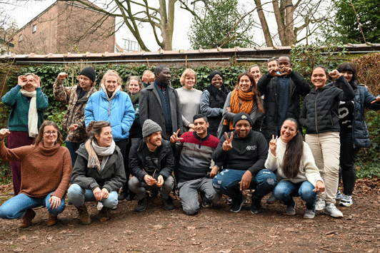 A process of « Participatory Action Research » on decolonizing volunteering